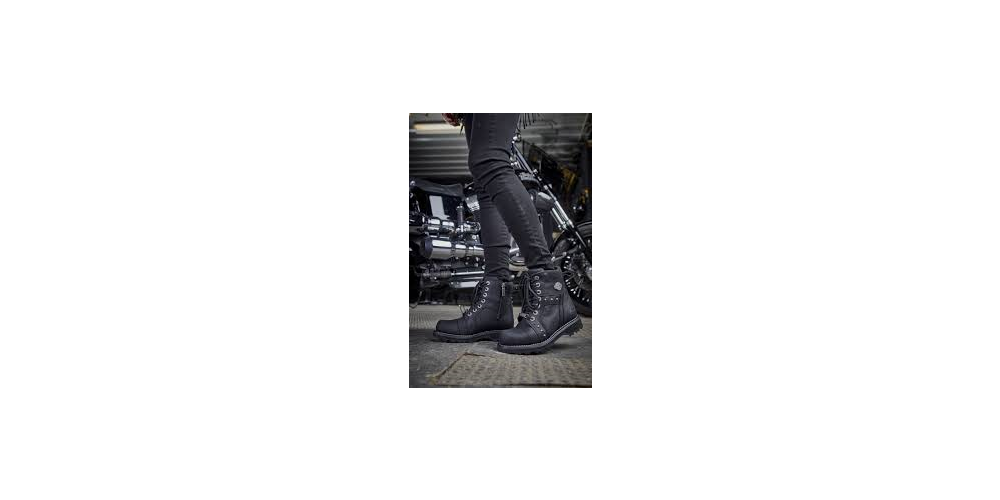 My pick of the best ladies motorcycle boots by Biker Kaz